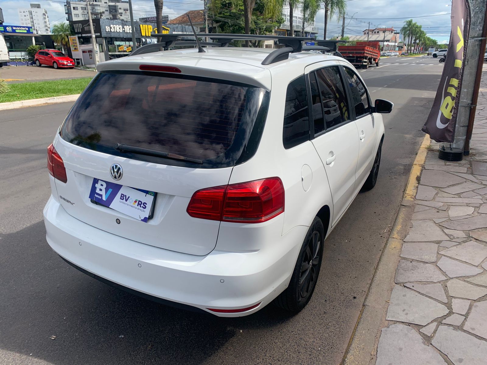 VW - VolksWagen SPACEFOX 1.6 Trendline Total Flex 8v 5p