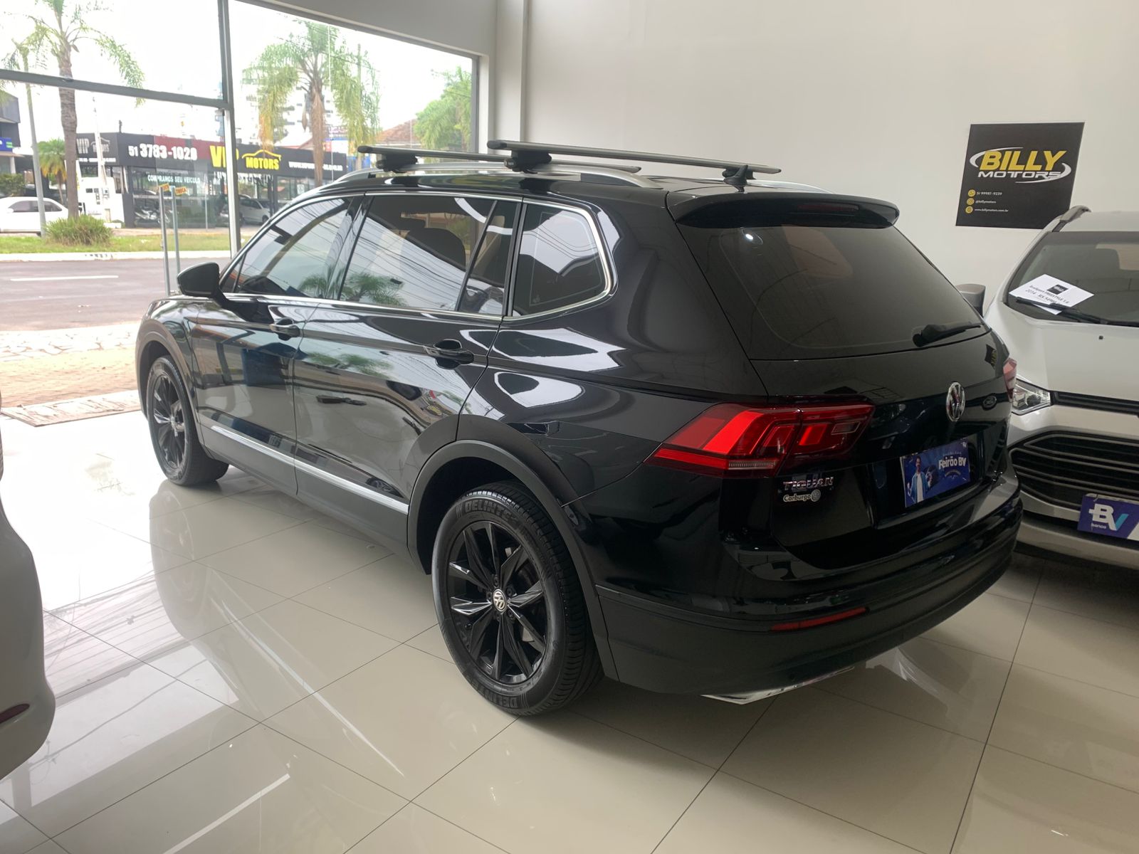 VW - VolksWagen TIGUAN Allspac Comf 250 TSI 1.4 Flex