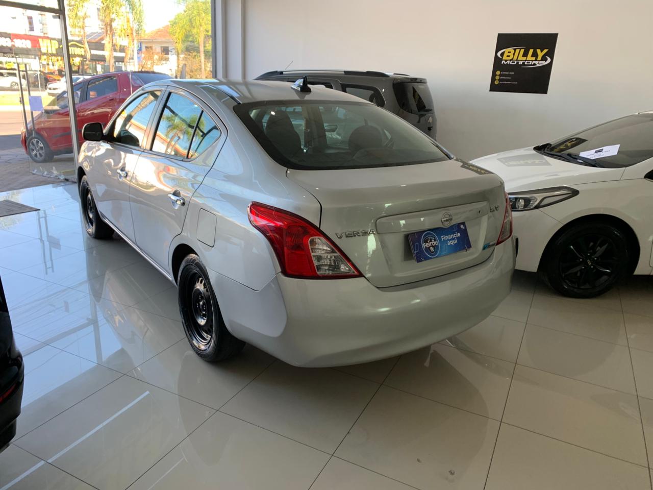 Nissan VERSA SV 1.6 16V Flex Fuel 4p Mec.
